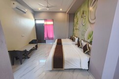 MDR Hotel Restaurant & Cafe