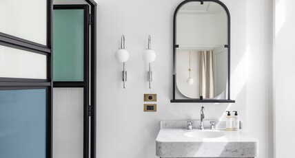 Kimpton St Honore Paris, an IHG Hotel Room Type - 1 King Bed Essential