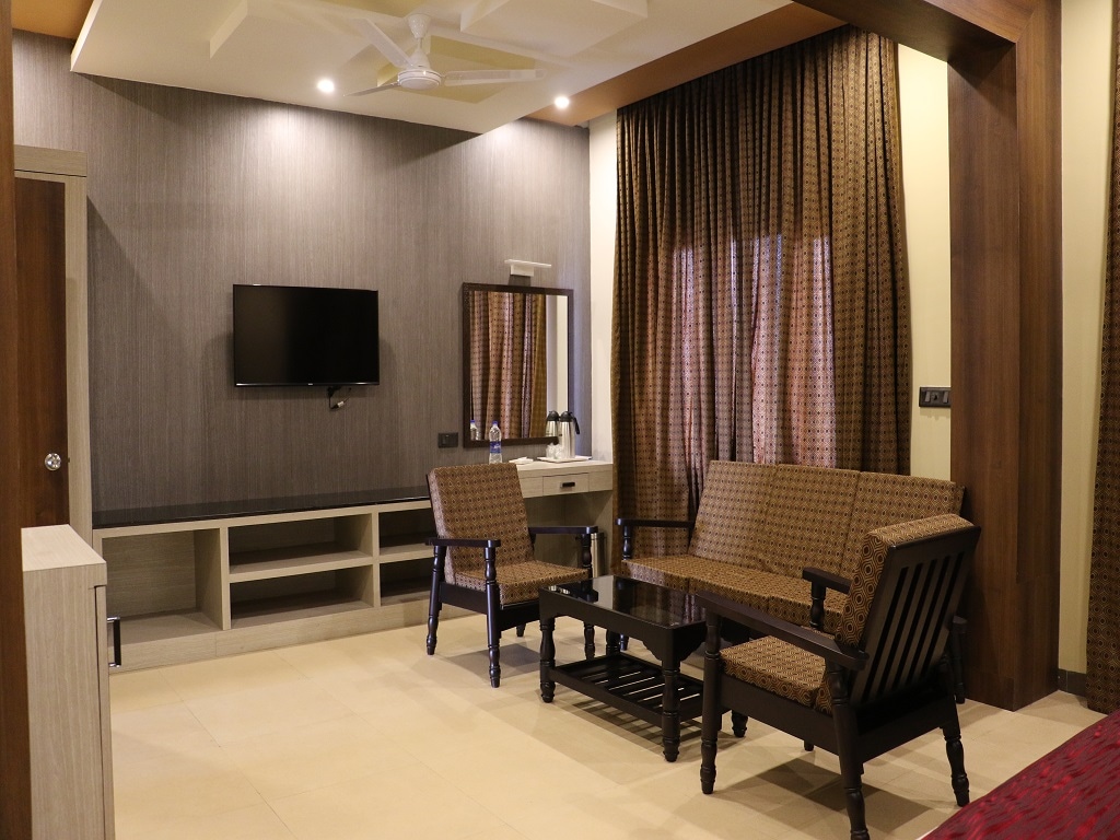 DSR MADHANAM INN - Tap to explore photos