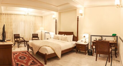Laxmi Palace Room Type - Deluxe Room