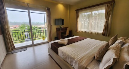 OXYTEL CLUB AND RESORTS Room Type - Executive Double Room with Free Wifi