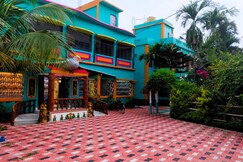 Address of Pakhi Guest House