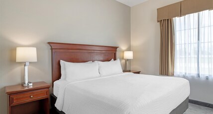 Best Western Plus Executive Hotel & Suites Room Type - Suite-1 King Bed, Non-Smoking, Two Rooms, Sitting Area, Sofabed, Wet Bar, Microwave And Refrigerator Best Western Plus Executive Hotel & Suites Room Type - Suite-1 King Bed, Non-Smoking, Two Rooms, Sitting Area, Sofabed, Wet Bar, Microwave And Refrigerator