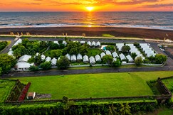 Praveg Beach Resort Daman, Lighthouse Beach