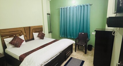 Vishnu Vilas Room Type - Triple Bed AC Room