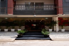 Neyo Hotel