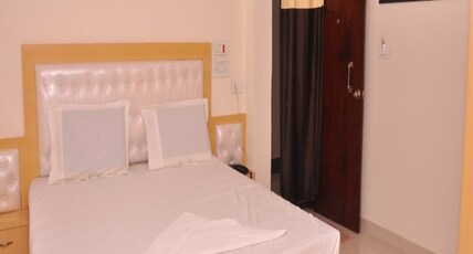 RNS Residency & Restaurant Room Type - Luxury Room AC