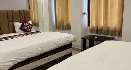 SHINE STAR BNB HOMESTAY Room Type - Family Room With AC & Free Wifi