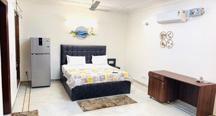 Divine India Service Apartment Room Type - Studio apartments