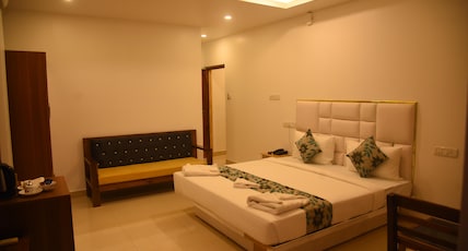 HOTEL URBAN HEAVEN ROOMS AND RESTAURANT Room Type - Deluxe Family HOTEL URBAN HEAVEN ROOMS AND RESTAURANT Room Type - Deluxe Family