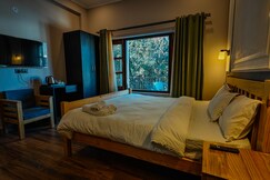 Bhimtal The Jyun Stays