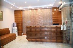 Hotel Watan Residency