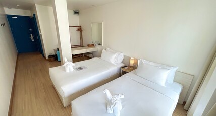 Taradii Boutique Room Type - Deluxe Twin Balcony – Premium