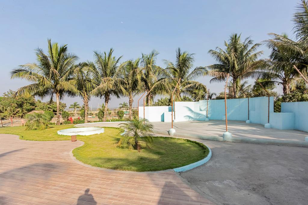 SEEMA's RESORT - Tap to explore photos
