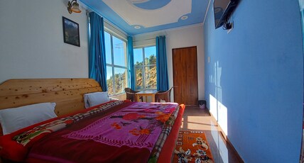 Hotel Burans Valley View Room Type - Super Deluxe Room (1 Double Bed Room)