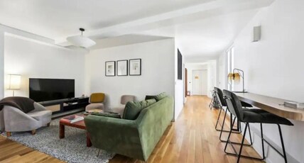 Group Friendly Stay 4BR 8P Sentier Area Room Type - Group Friendly Stay 4BR 8P Sentier Area