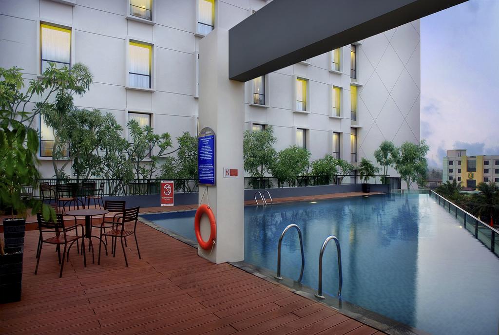 Aston Palembang Hotel & Conference Center - Tap to explore photos