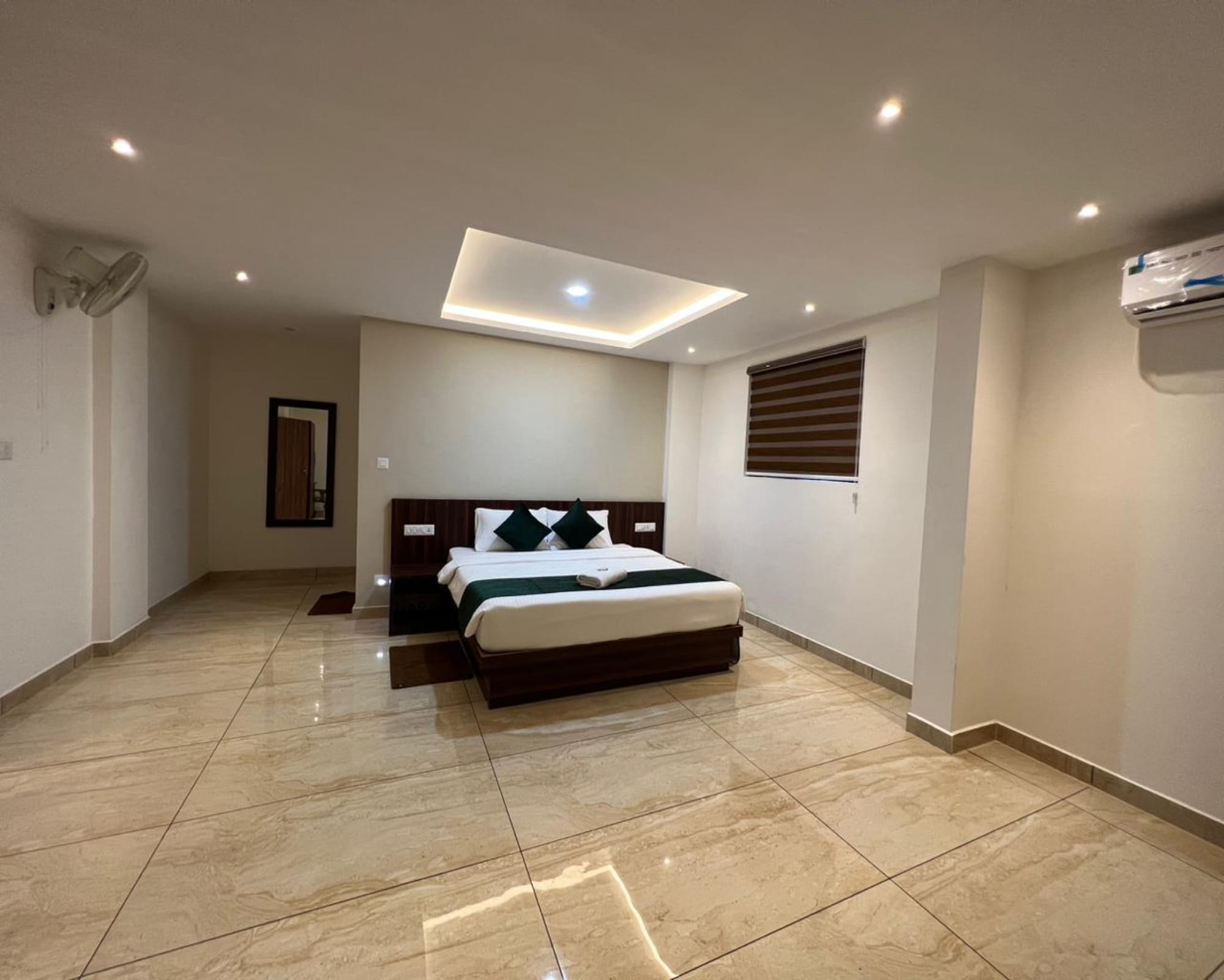 AYYAR RESIDENCY - Tap to explore photos