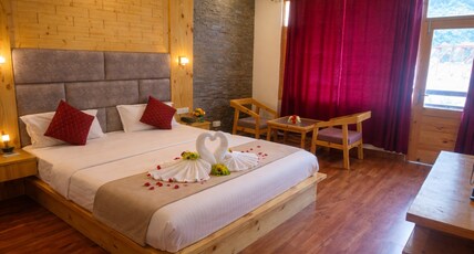 The Riverside Guest House Room Type - Majestic Mountain and River View The Riverside Guest House Room Type - Majestic Mountain and River View