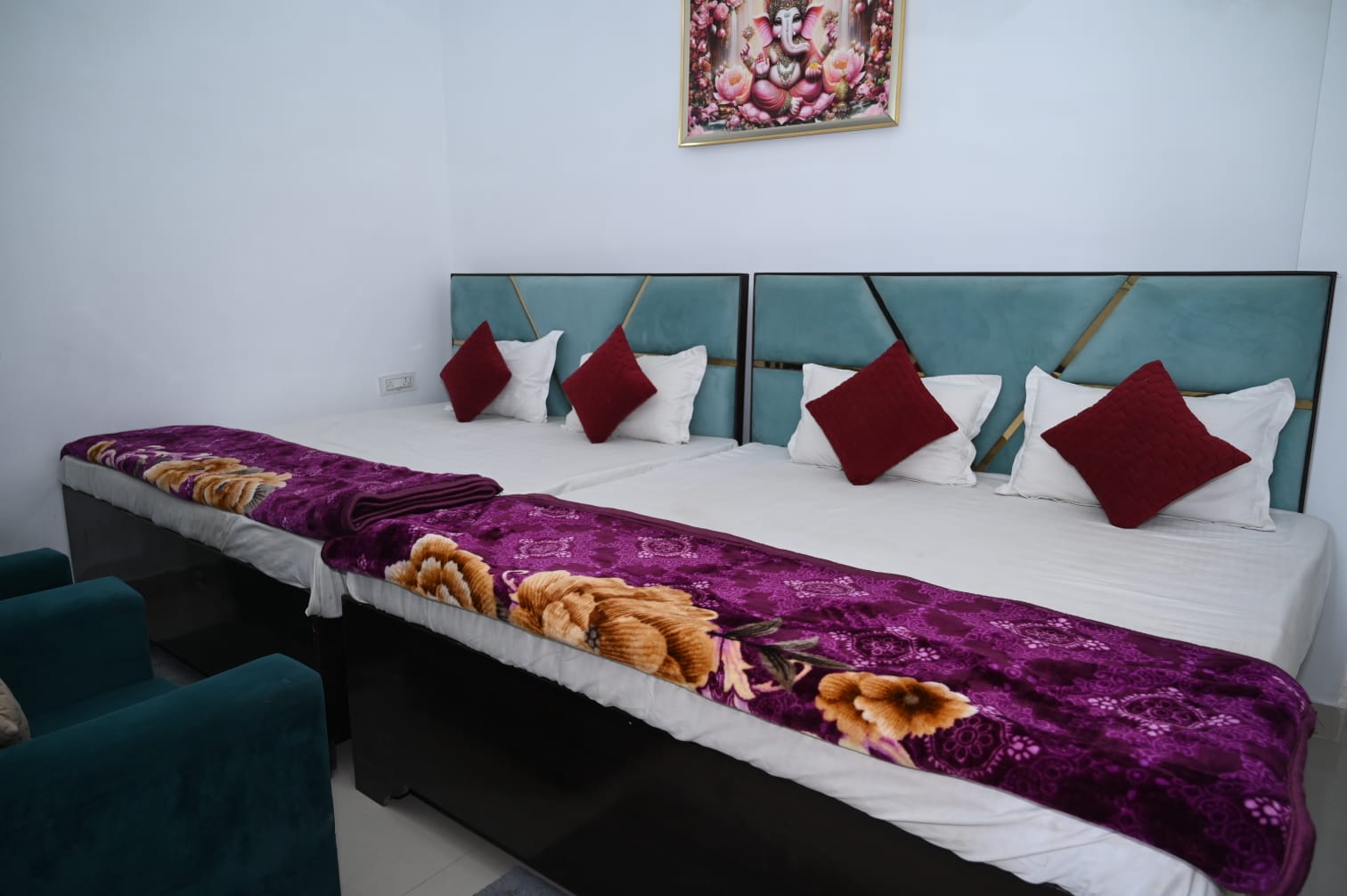 Shri Dham Hotel And Resort - Tap to explore photos
