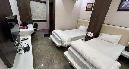 Hotel LMT CONTINENTAL Room Type - Standard Room
