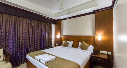 Zodiac Regency Room Type - Deluxe Room