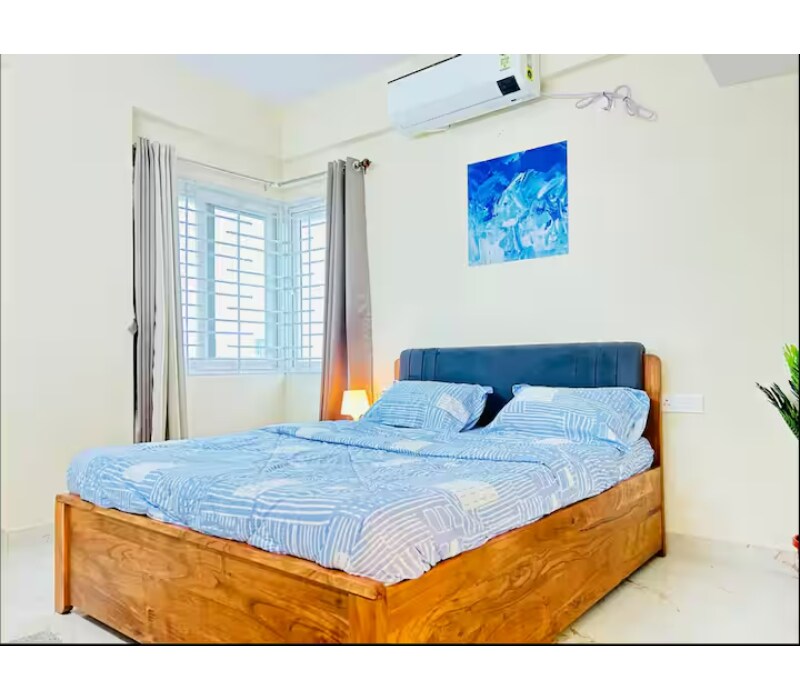 Evara Serene 3BHK Apartment Near Gachibowli - Tap to explore photos