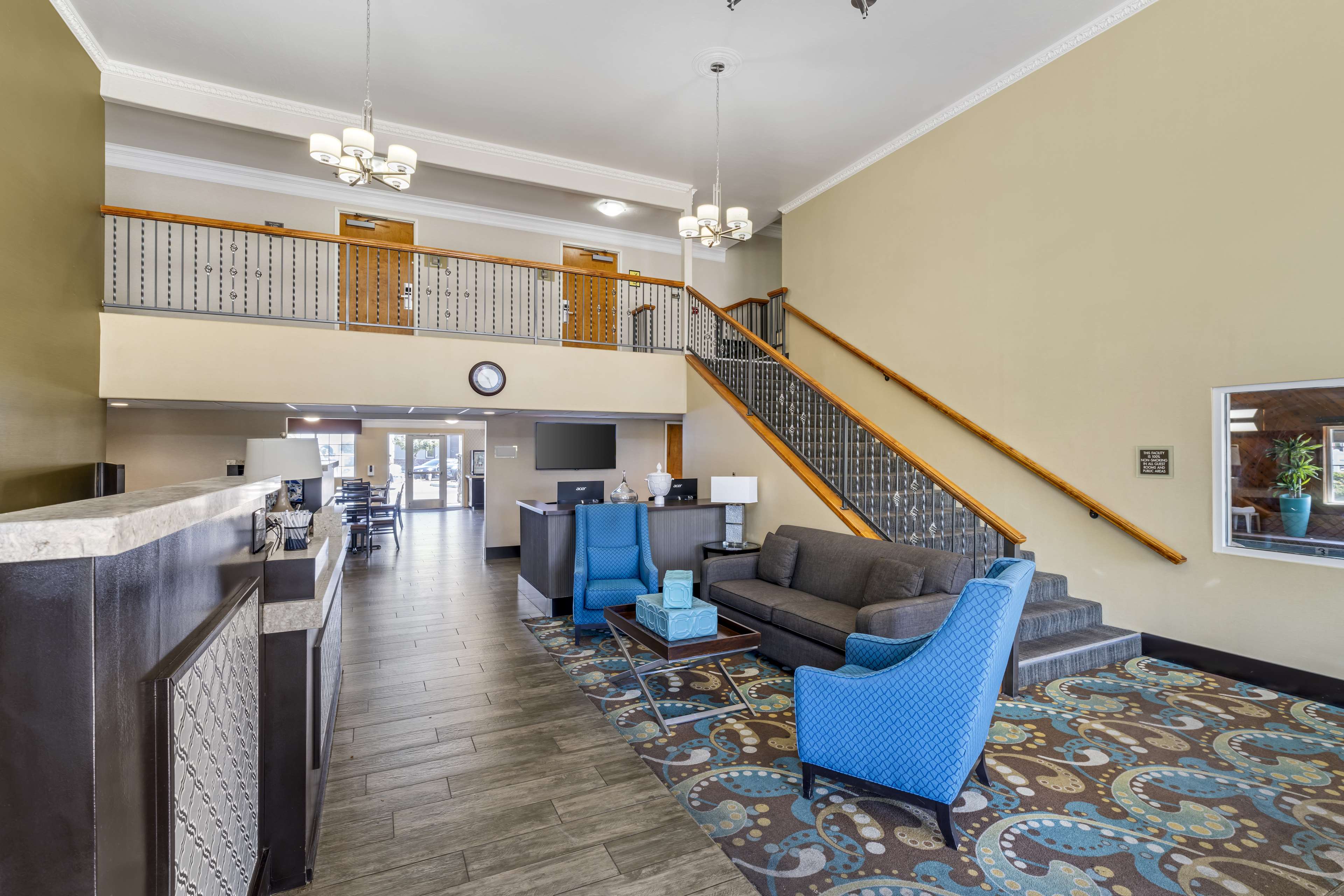 BEST WESTERN LIBERTY INN - Tap to explore photos