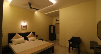 WindChime Cottages | Rooms & Restaurant Room Type - Deluxe Room