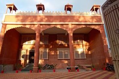 HOTEL RAJWADA PALACE