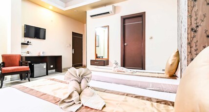 Red orchid Room Type - Executive