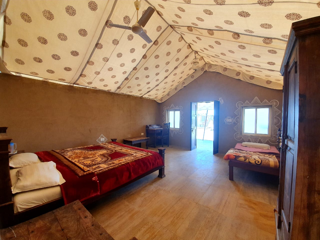 Desert Glamping - Tap to explore photos