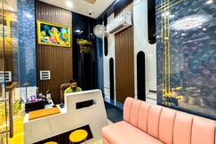 Hotel Vibes of Kashi