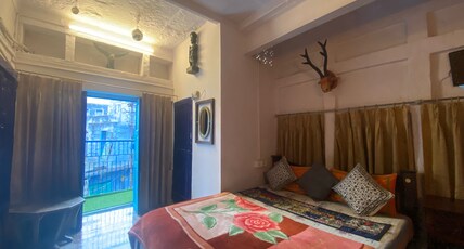 Bob Hostel Room Type - Junior Suite With Balcony