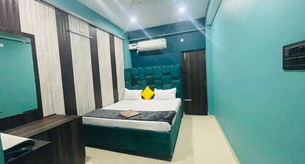 Hotel DBR Room Type - Deluxe Room with City View