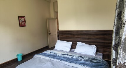 New Himalaya Homestay and Cafe Room Type - Bedroom 1