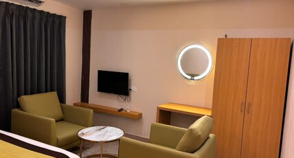 Hotel S S Pride Inn Room Type - STANDARD ROOM