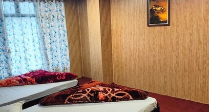 DORDZZE DILBU Room Type - Bedroom 1