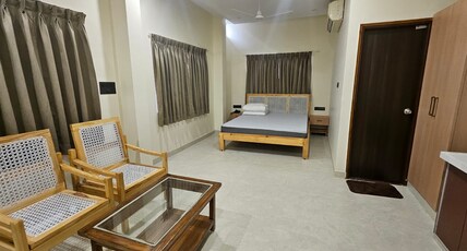 Paras Homestay | Entire Studio Apartments With Private Attached Kitchen | 8 Mins Walk To Shri Venkat Room Type - Entire Stuido Apartments | Private Attached Kitchen