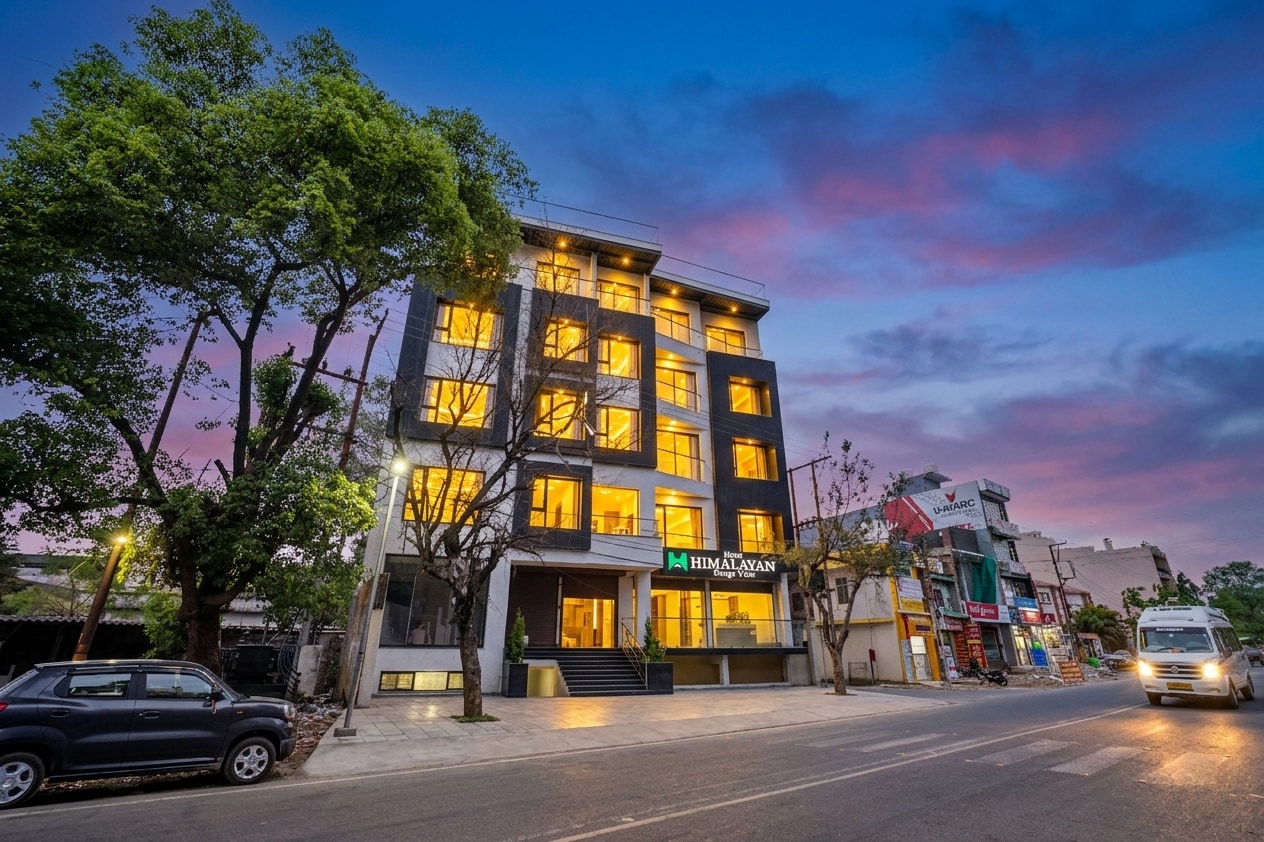 RS Galaxy Hotel Ganga View - Tap to explore photos