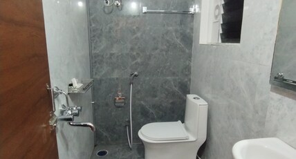 Elite Hotel HITECH Room Type - Deluxe Twin Bed or Queen Bed Elite Hotel HITECH Room Type - Deluxe Twin Bed or Queen Bed
