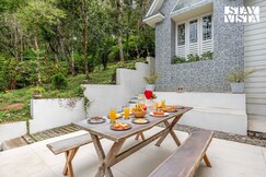 StayVista at Mathikettan Homestay