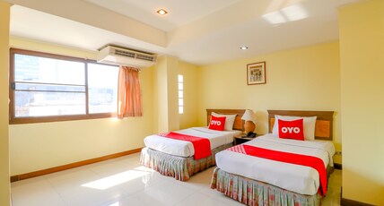 Hotel Win Long Room Type - Deluxe Twin