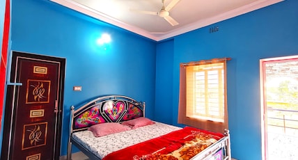 Abhinandan Homestay  Room Type - Double bed with Private Bathroom and small balcony