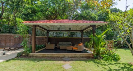 Modern 4BHK Private Pool 4BHK w Lawn Near Anjuna (Seis V2) Room Type - Modern 4BHK Private Pool 4BHK w Lawn Near Anjuna (Seis V2)