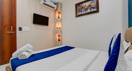 Thehrav Apartment at Kailash Puri Room Type - 403 2 BHK