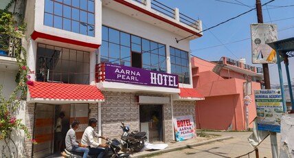 hotel aarna pearl Room Type - LUXURY ROOM NEAR BY LUCKNOW AIRPORT