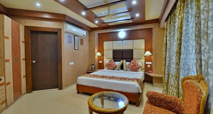 Hotel Sidharth Room Type - Junior Suite