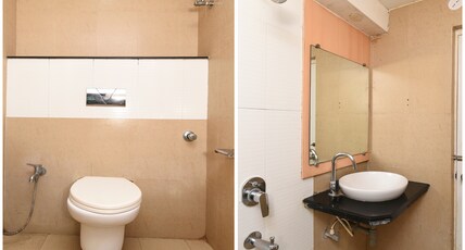 Siri Varshini Inn Room Type - Suite Room AC