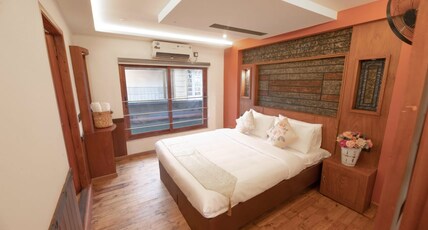 Upper Deck Houseboats Room Type - 5 Bedroom Private Deluxe Houseboat Ac time 8 PM to 6 AM Upper Deck Houseboats Room Type - 5 Bedroom Private Deluxe Houseboat Ac time 8 PM to 6 AM